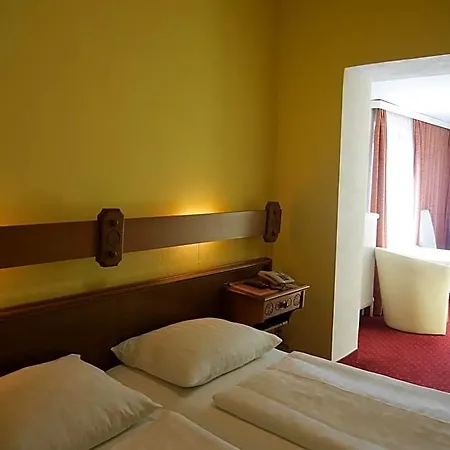 Hotel Garni Hoechschmied Lassnitzhoehe