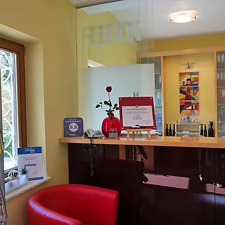 Hotel Garni Hoechschmied 3*