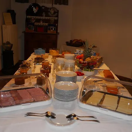 Hotel Garni Hoechschmied 3*