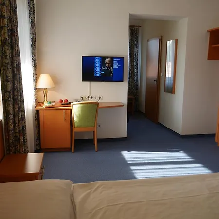 Hotel Garni Höchschmied Lassnitzhoehe