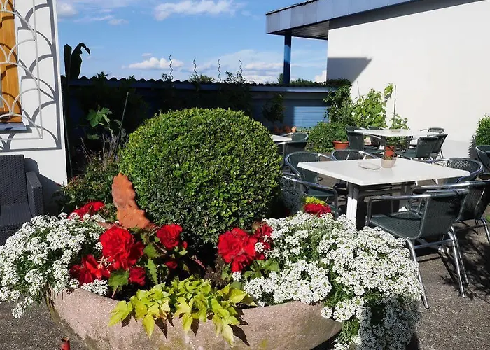 伽尔尼豪斯海姆德酒店 3*